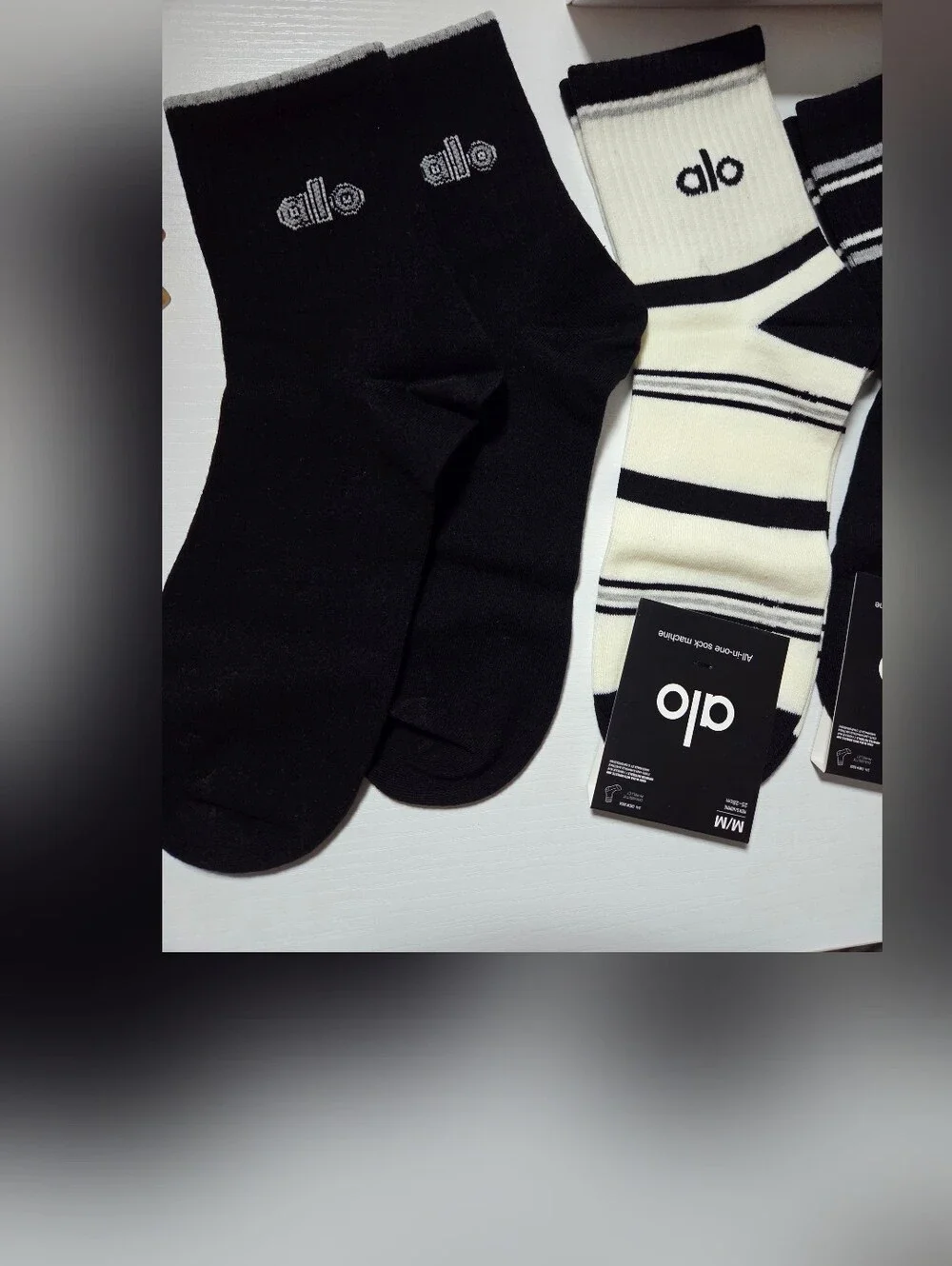 ALO Yoga Men’s Crew Socks – Black & White Stripe & Solid 3-Pack